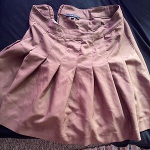 brown pleated high-rise skirt